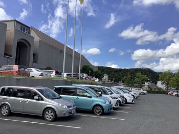 有料化される市民総合体育館駐車場